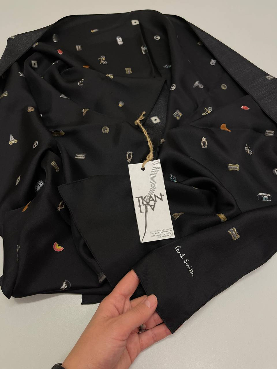Кашне шелковое твиловое с принтом (с обработанными срезами) (Paul Smith, 100%шелк, Черный фон/мелкие пиктограммы и надпись бренда, 180*43)