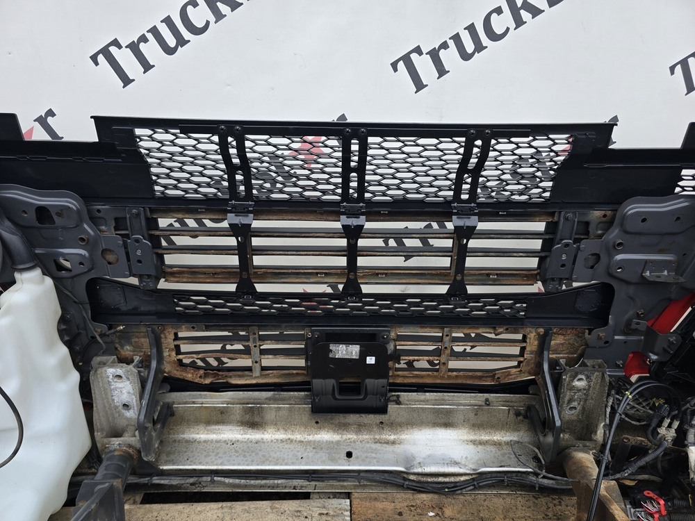 Бампер в сборе Ноускат 2017г.