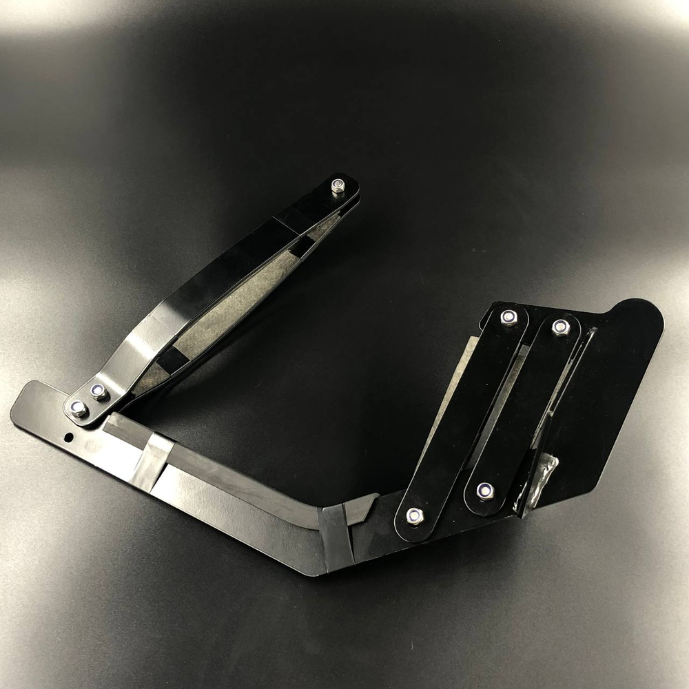 Защита редуктора Suzuki DT9.9-15, DF8-20A (Базовая, черная)