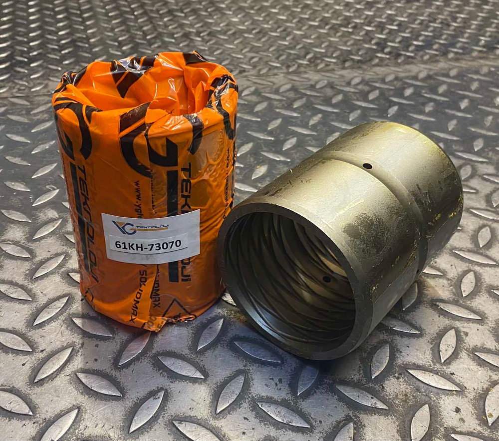 Втулка 61KH-73070