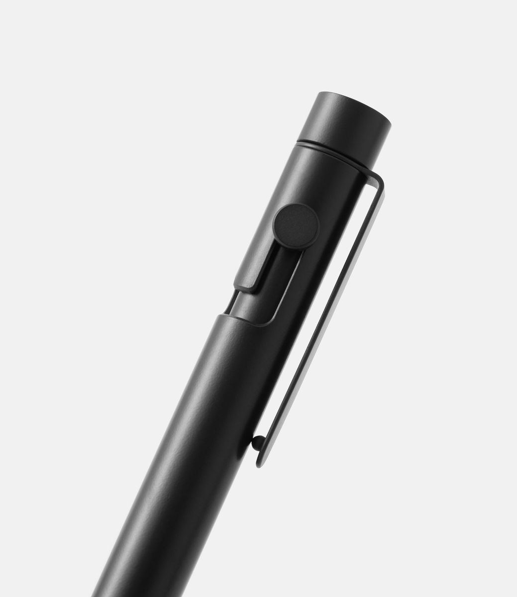 Inventery Bolt Action The Silencer Onyx — ручка из алюминия