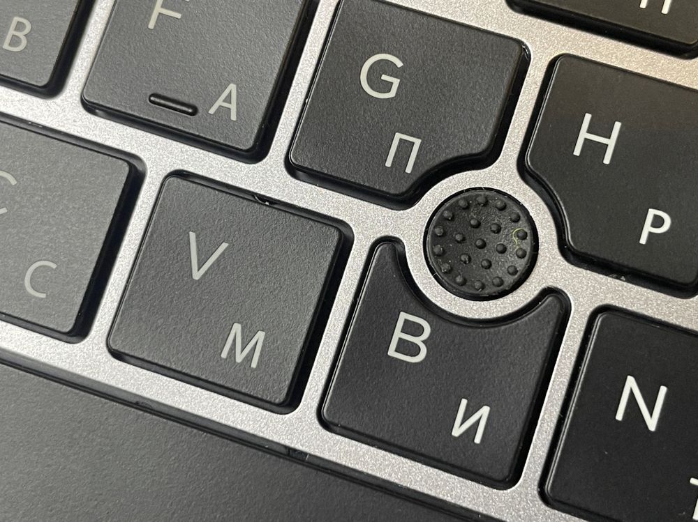 12.5" Ноутбук HP EliteBook 820 G4 (1366x768, Intel Core i5-7300U, RAM 4ГБ, SSD 128ГБ, Intel HD Graphics 620, Win 10Pro)