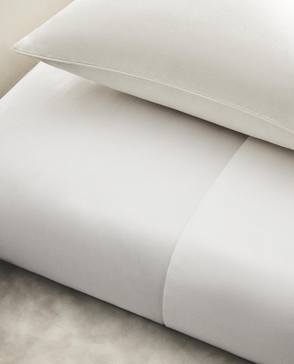 Zara Home - Атласная простыня с эластичной лентой, высота 40 см (500 нитей), белый, 200х200х40 см