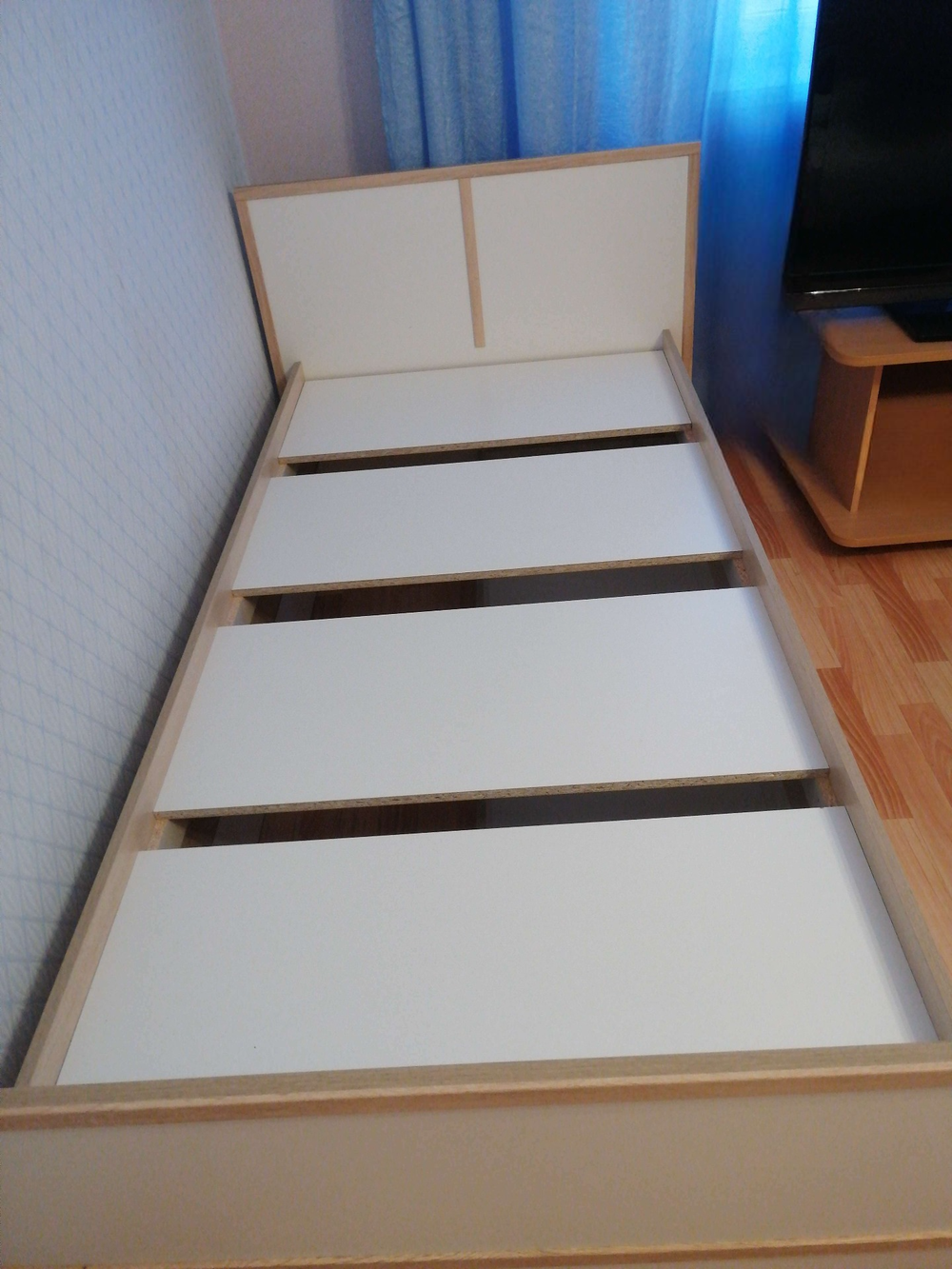 Кровать LIGHT Сакура дуб сонома/белый 900