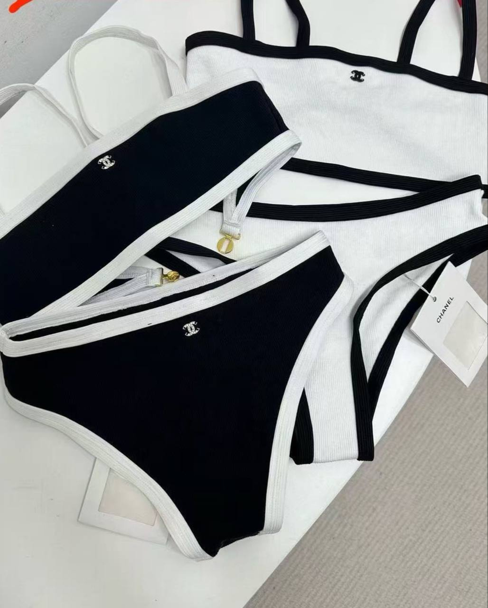 Купальник CHANEL