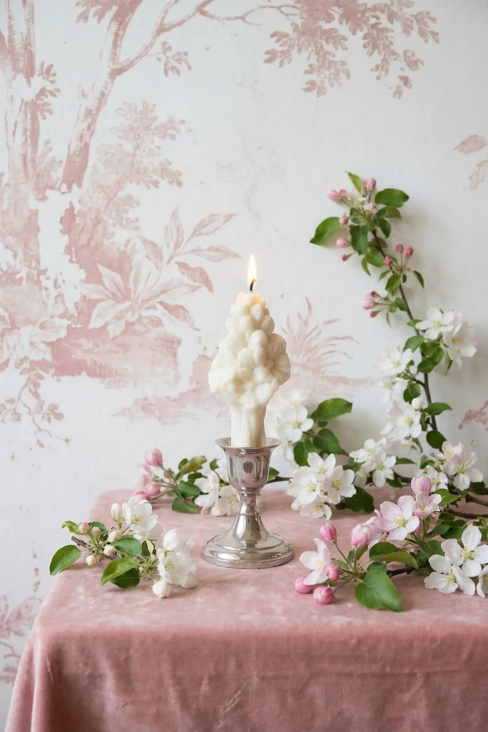 Свеча "Цветок Маленький" белого цвета