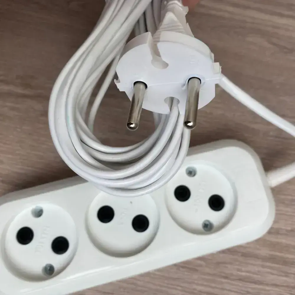 Электрический удлинитель тройник Obihod обиход ШВВП, 5м, белый, 6A