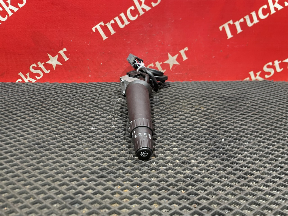 Переключатель подрулевой правый 2024г