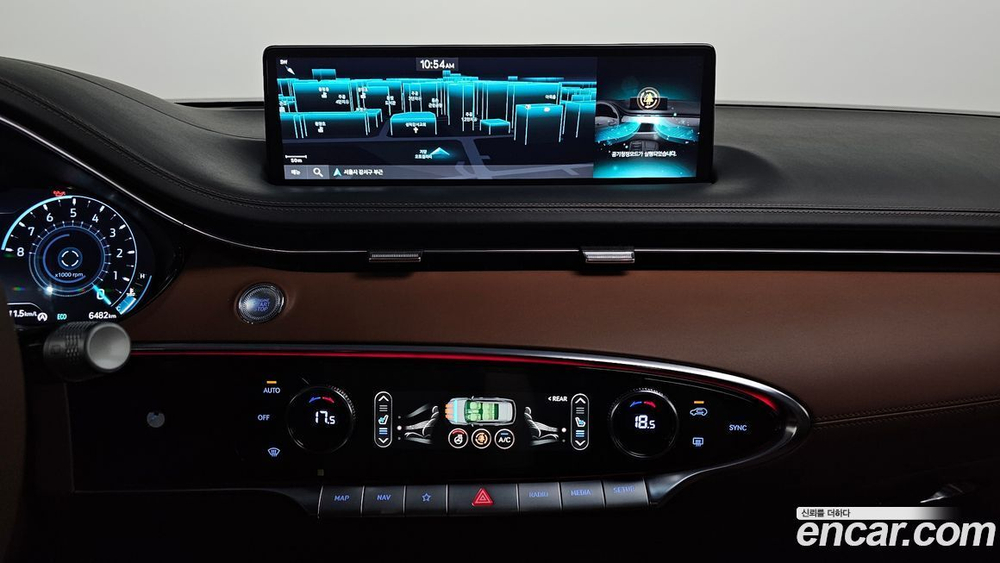 Genesis GV70 2.5T Бензин AWD (01.2023)