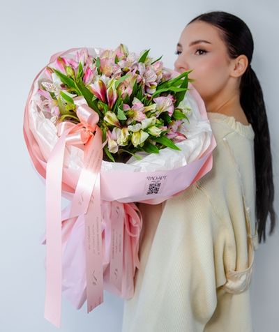 Альстромерия "M"