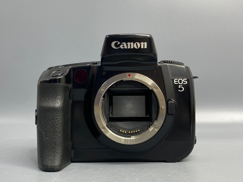 Canon EOS 5 13.000 кадров колесо режимов тяжело прокручивается