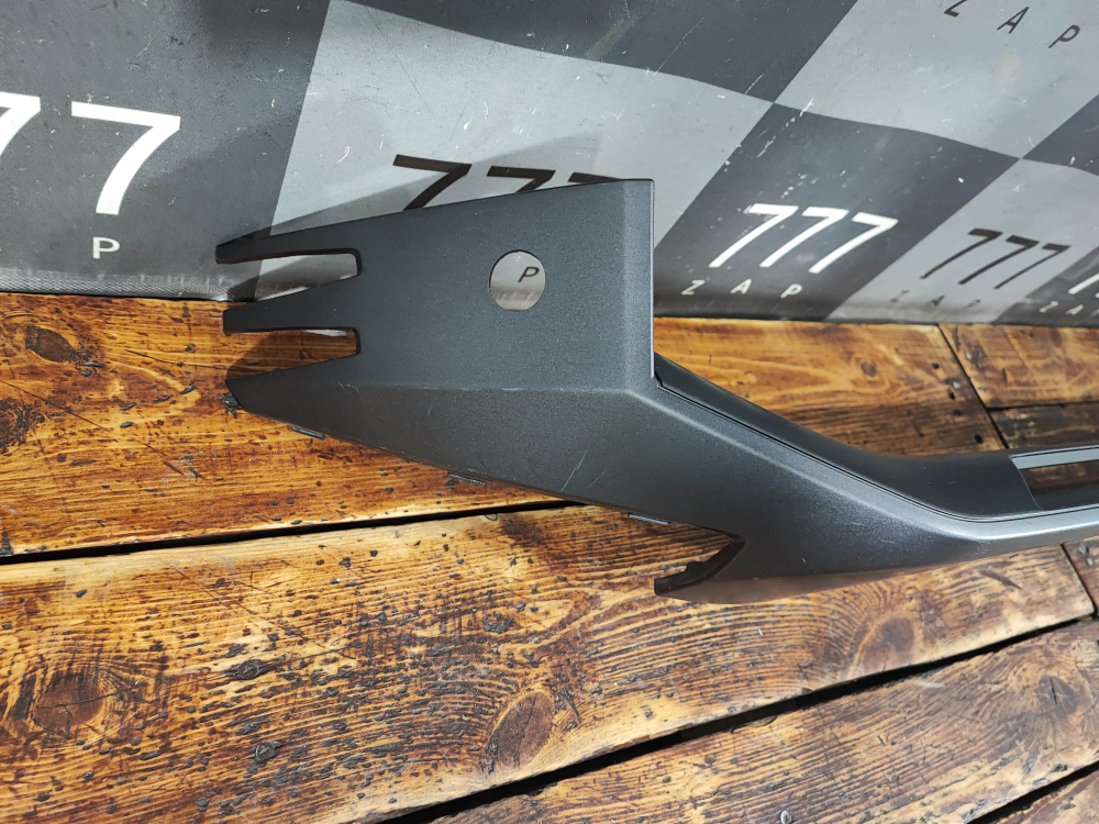 Накладка переднего бампера GAC GS8 2 21-нв Б/У Оригинал 7105029DRS0200B79