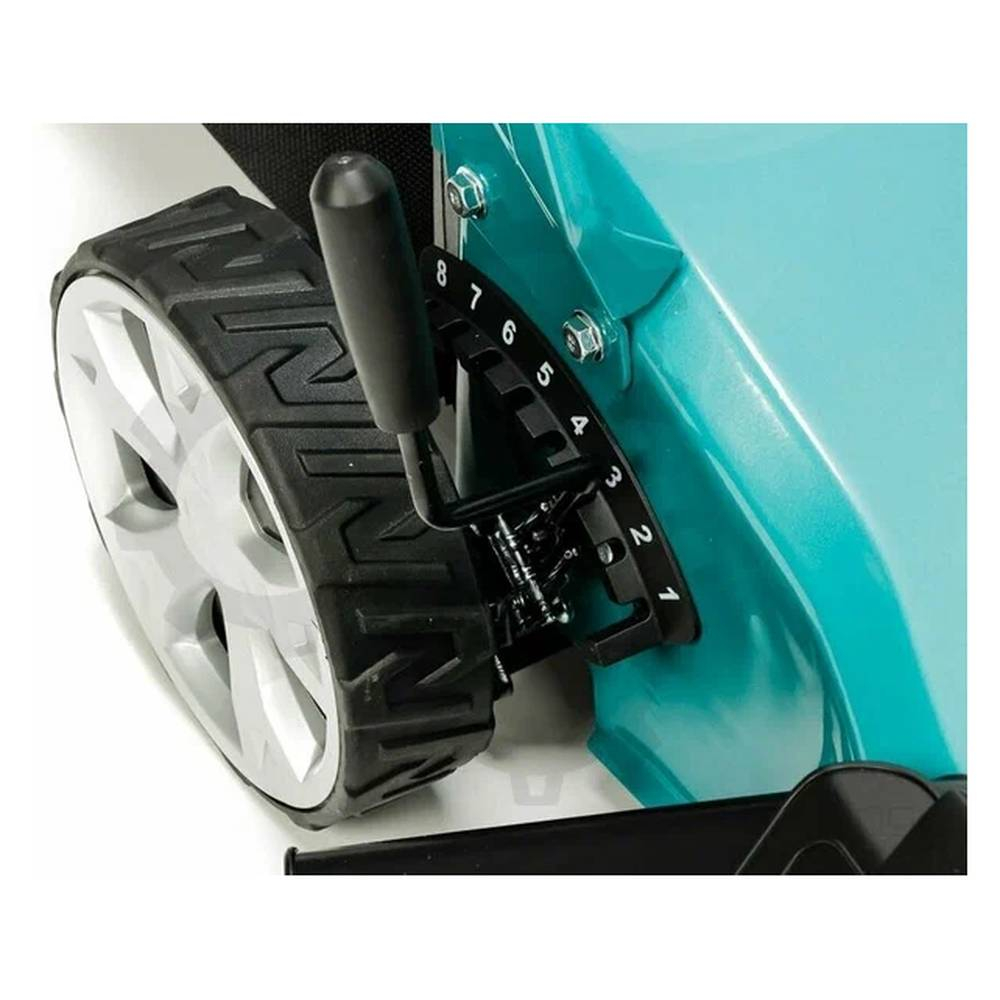 Бензиновая газонокосилка Makita PLM4630N2