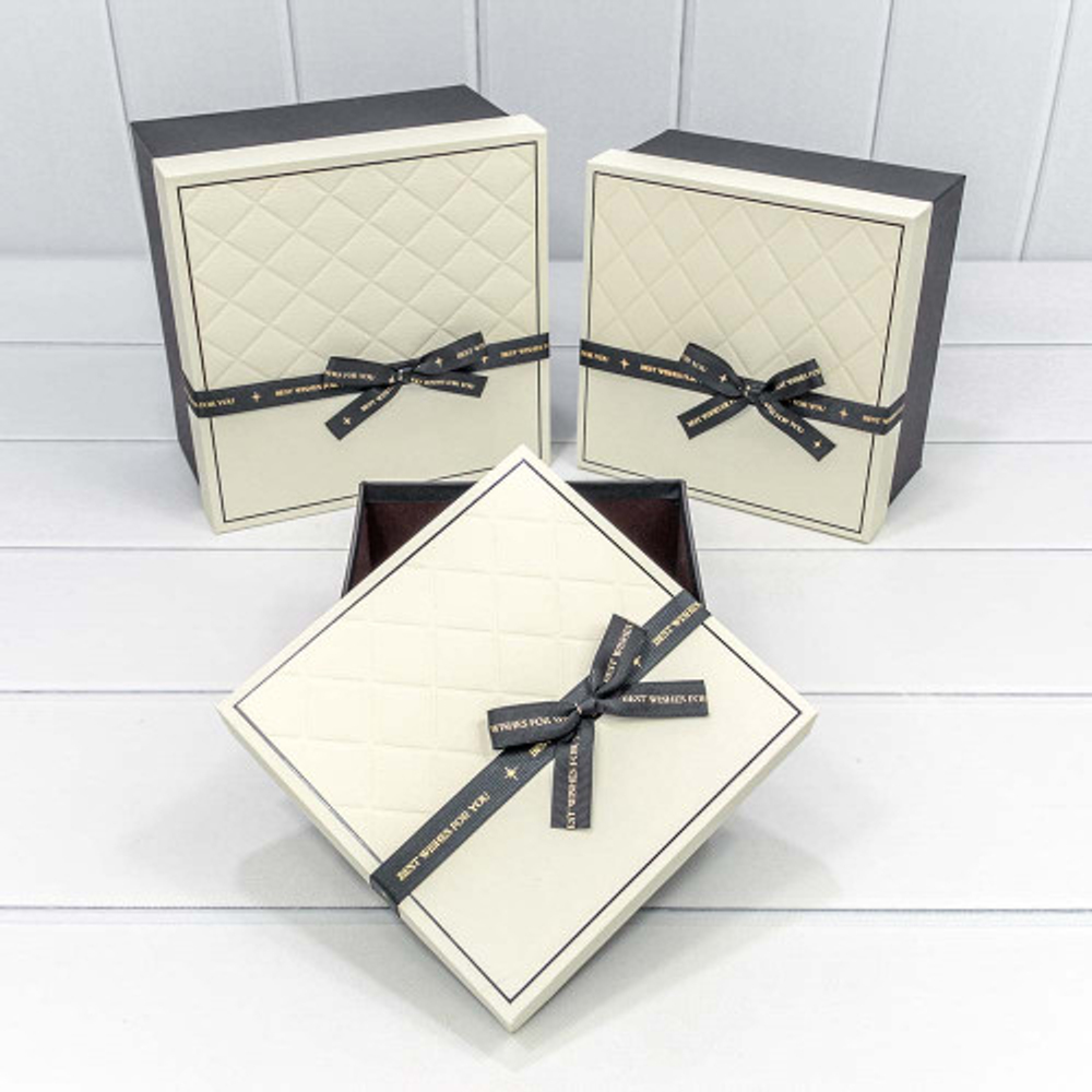 Коробка 21х21х12.3 см Набор 3 шт с бантом (Бежевый, Черный)