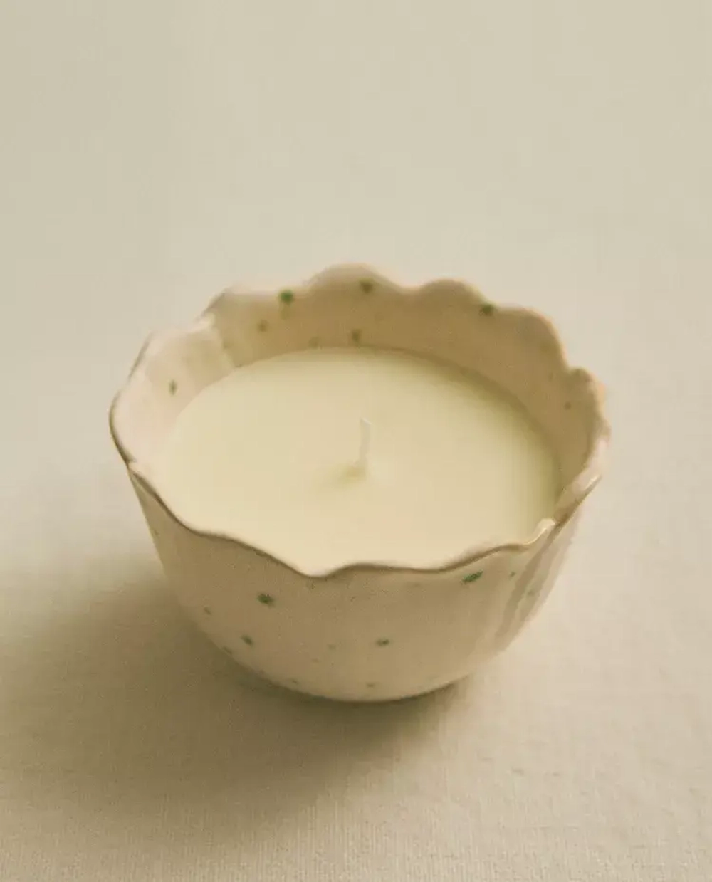 ZARA HOME АРОМАТИЧЕСКАЯ СВЕЧА TUBEROSE