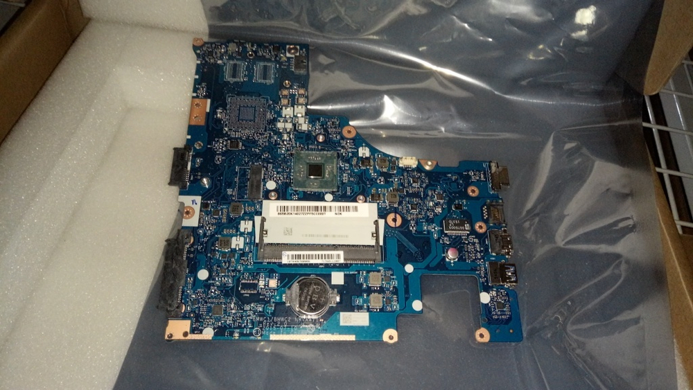 Материнская плата для ноутбука Lenovo ideapad 300-14IBR NOK N3150 UMA (5B20K14027), оригинал