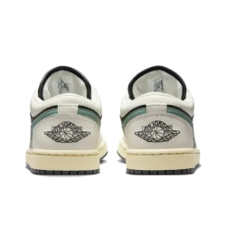 Женские кроссовки Air Jordan 1 Low 'Jade Smoke' DC0774-001
