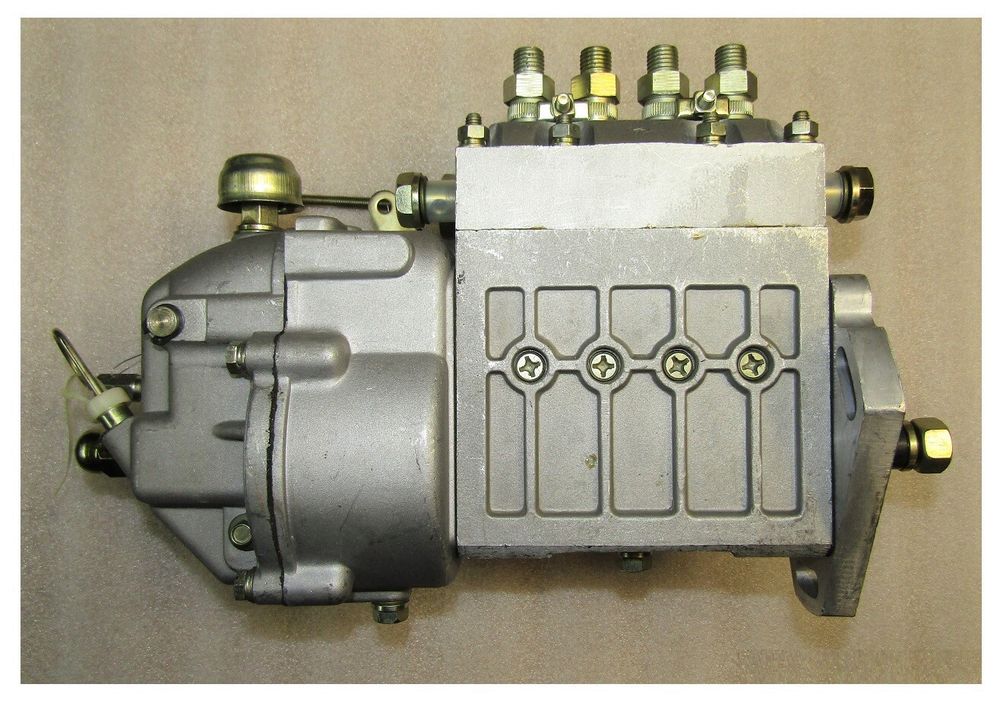 Насос топливный высокого давления TDQ 15 4L/Fuel Injection Pump