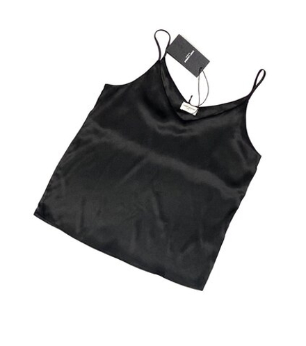 Топ Yves Saint Laurent