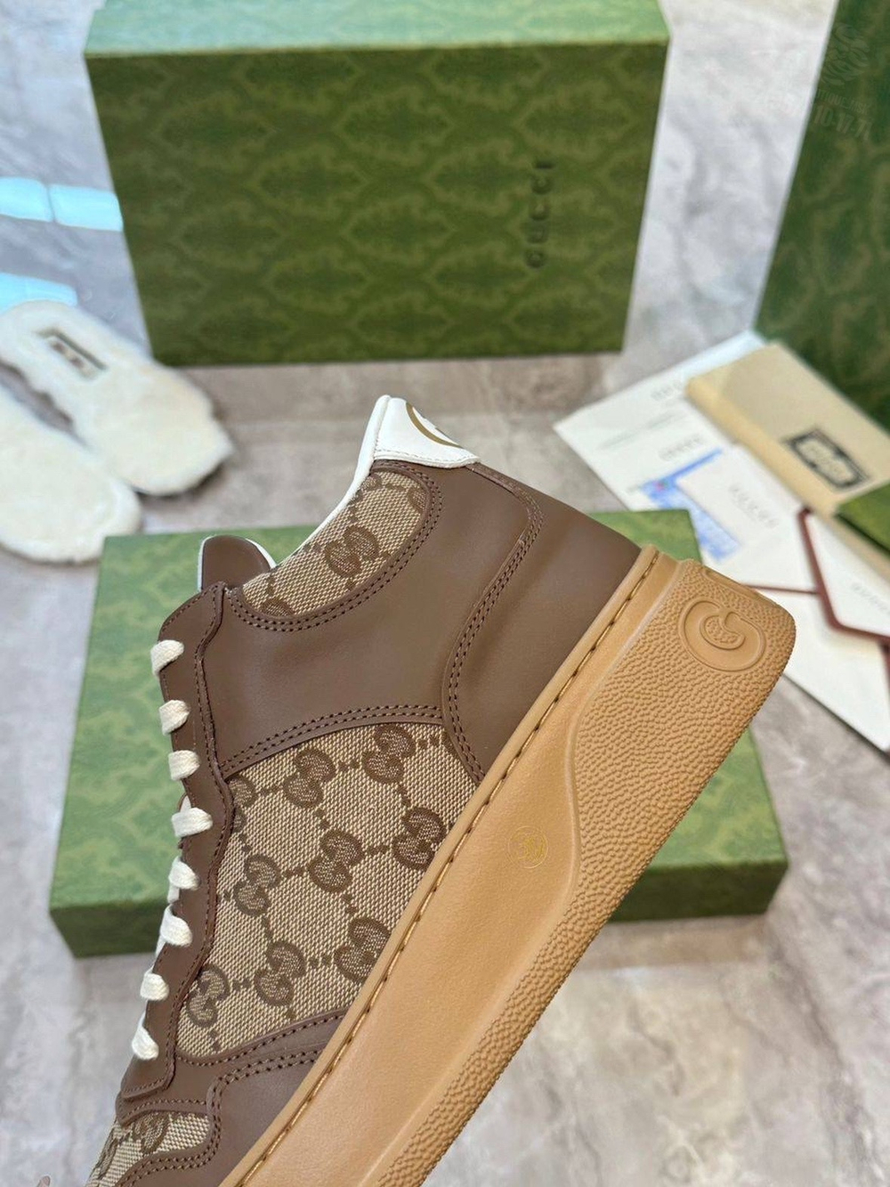 Кроссовки Gucci