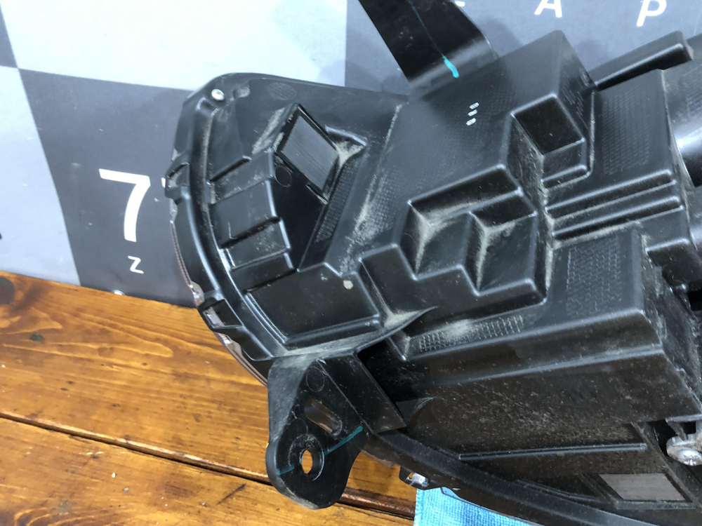 Фара правая LED Haval Jolion б/у оригинал целая 4121105xst01a