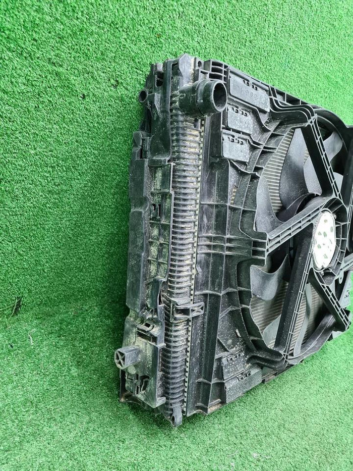 Кассета радиаторов BMW 3er G20 (2018-н.в.)