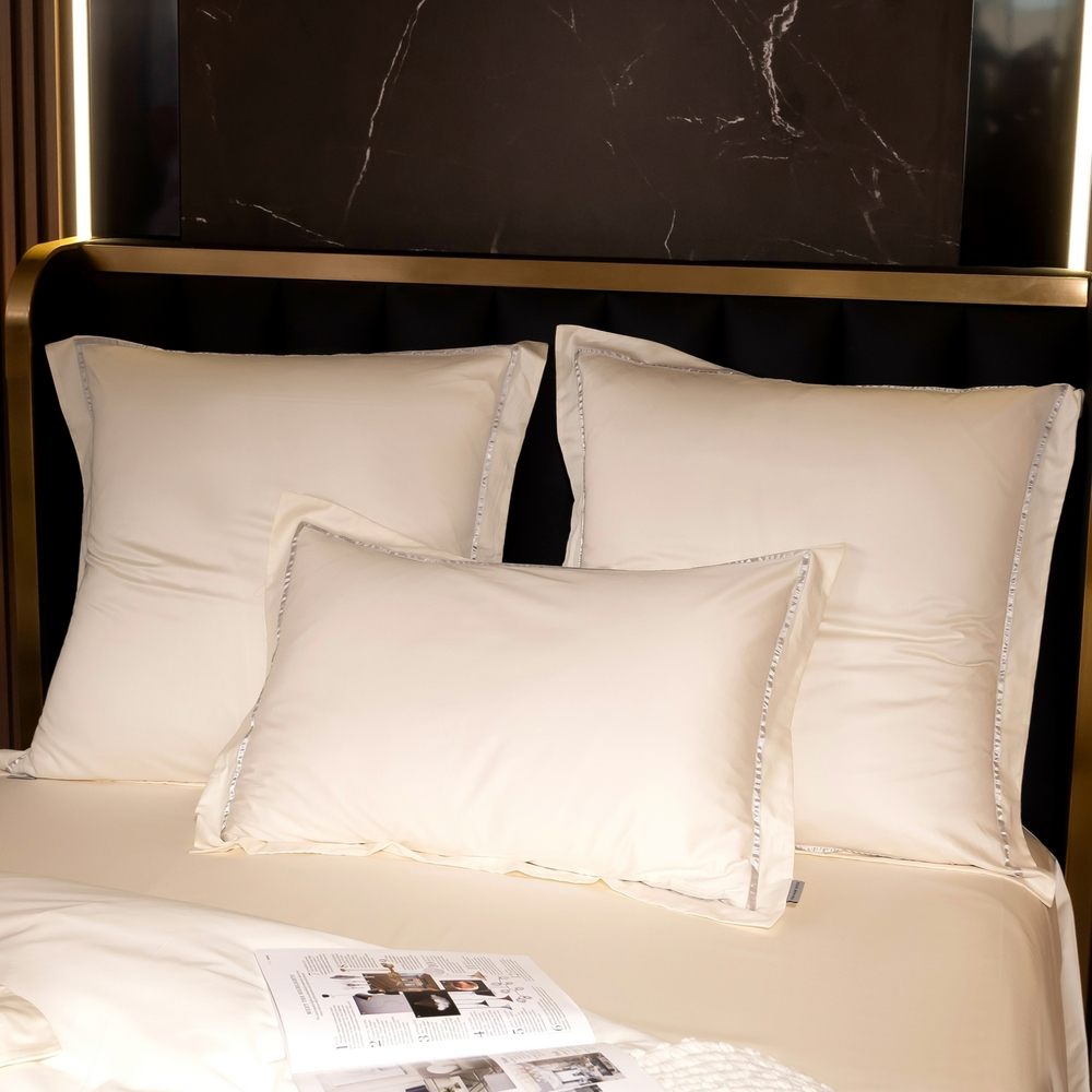 Комплект постельного белья Однотонный Сатин Премиум широкий кант на резинке OCPKR022