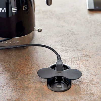 SFL Розетка EIGHT USB, врезная, черный