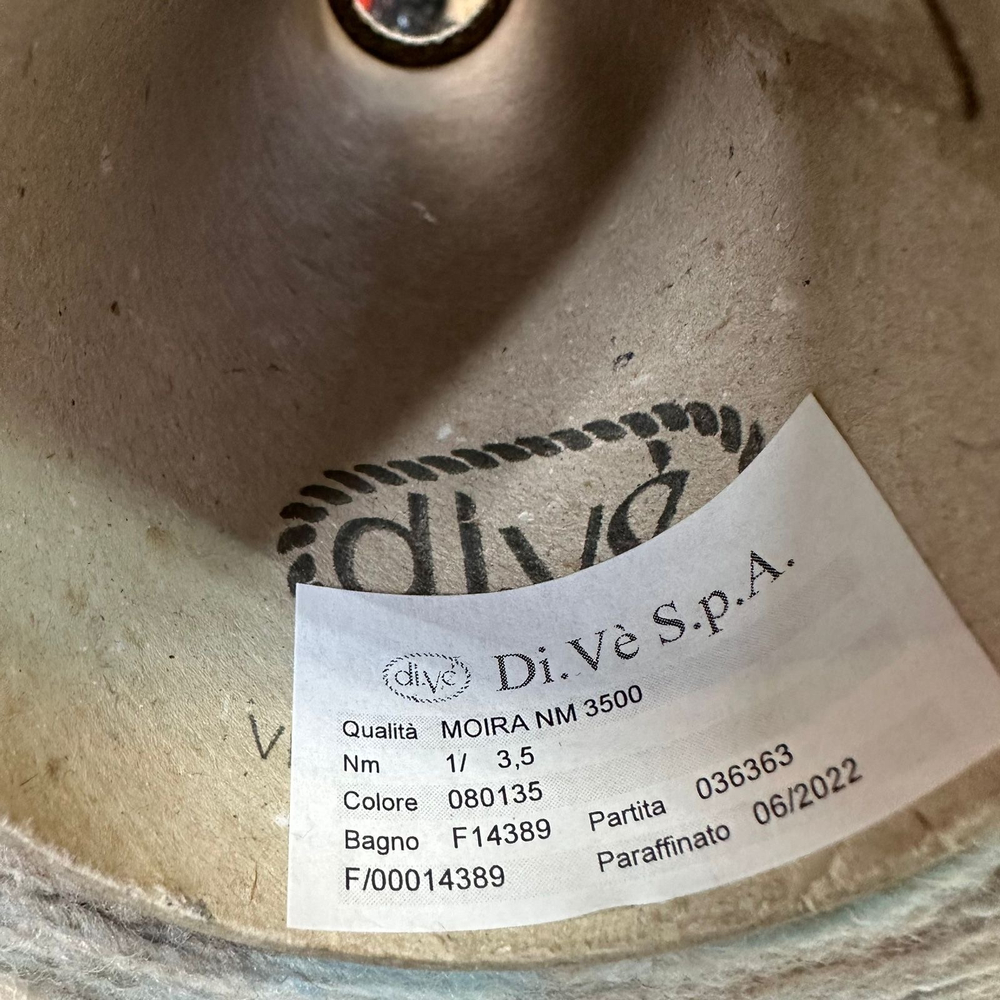 MOIRA - Di. Ve S.p.A.; 53% меринос extra fine, 47% п/а; 350м/100гр; col. 080135, цвет: голубой, бежевый, бирюзовый; S501