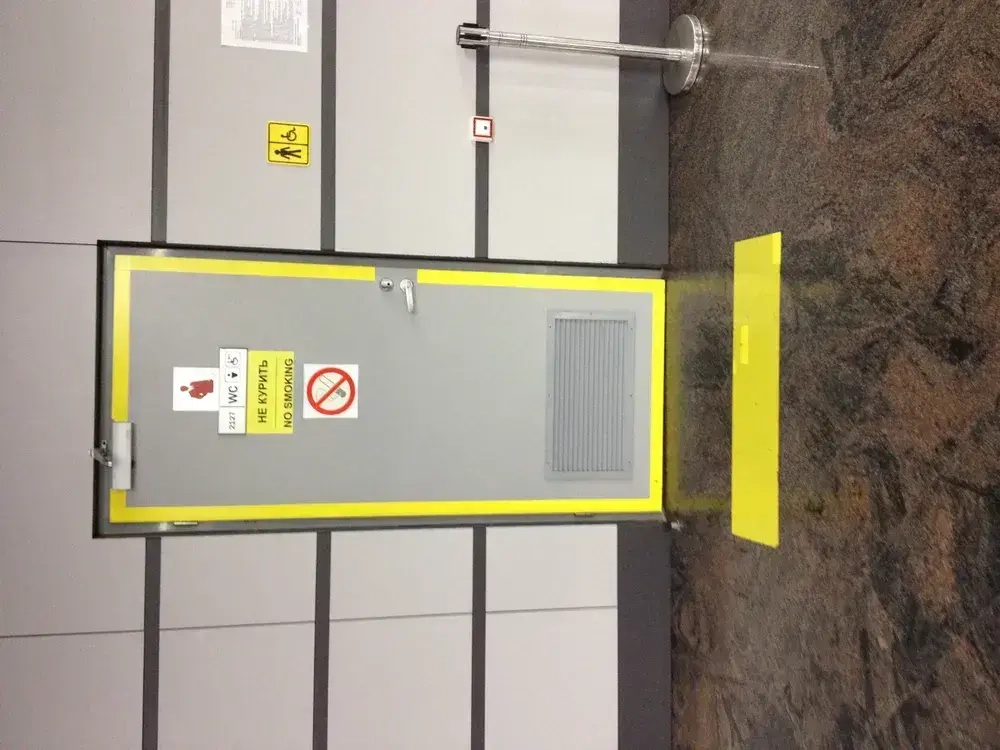 Желтая лента для маркировки и разметки 50 мм, рулон 33 м