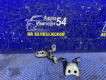 Петля двери передней правой Honda VEZEL 2013-2018