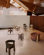 Барный стул Granite из терракотовой синели и ясеня с натуральной отделкой 75 см