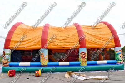 Надувной батут "Зверята с крышей 3" со скалодромом, 12*7*6 м