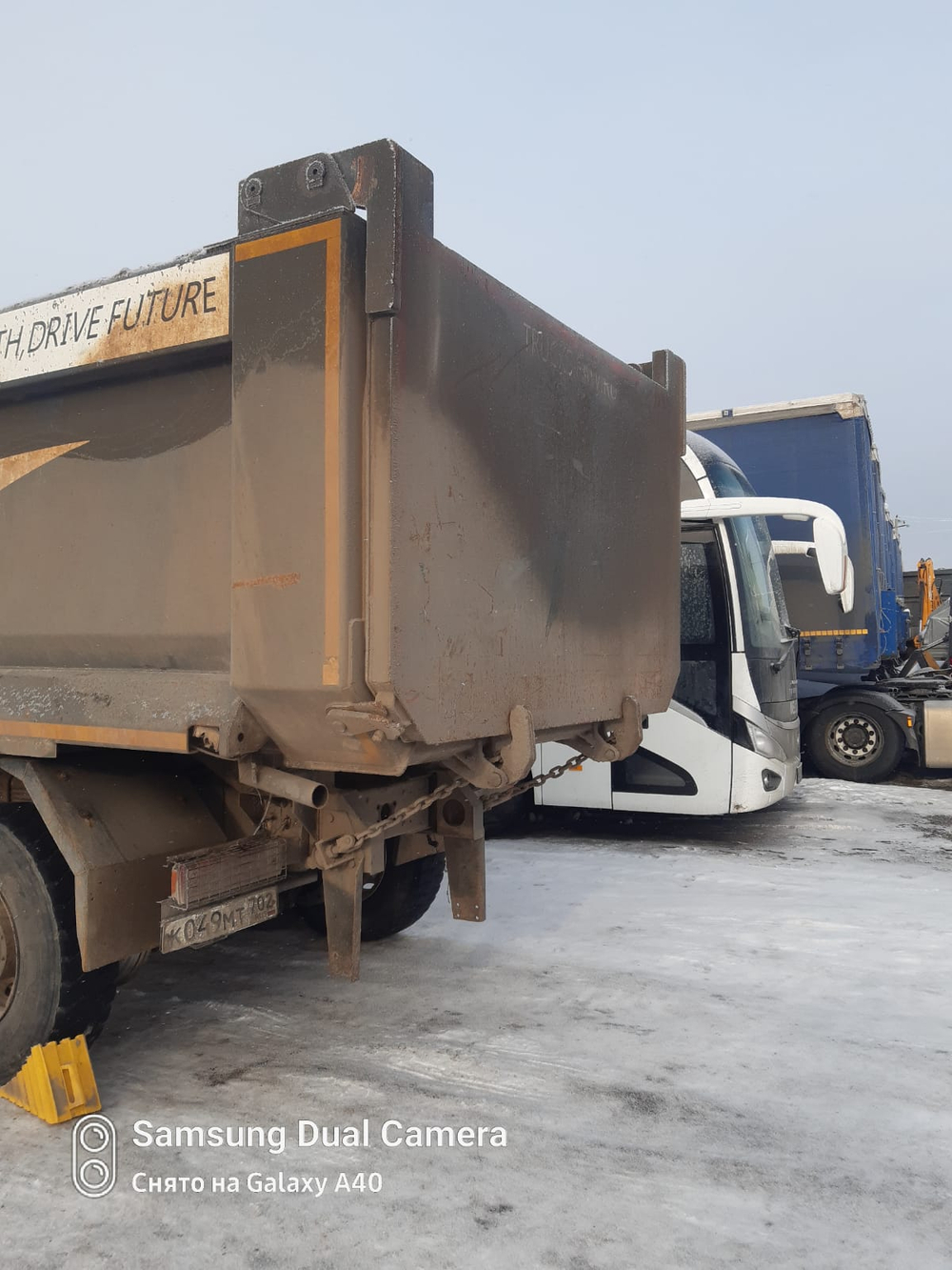 FAW J6 6x4 Самосвал CA3250P66K24T1E5 (Дизельный, 11,1 л, 390 л.с., МТ)