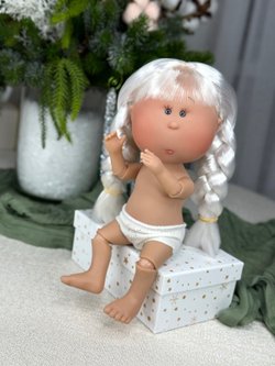 Кукла Nines виниловая 30см MIA шарнирная без одежды (1237W1)