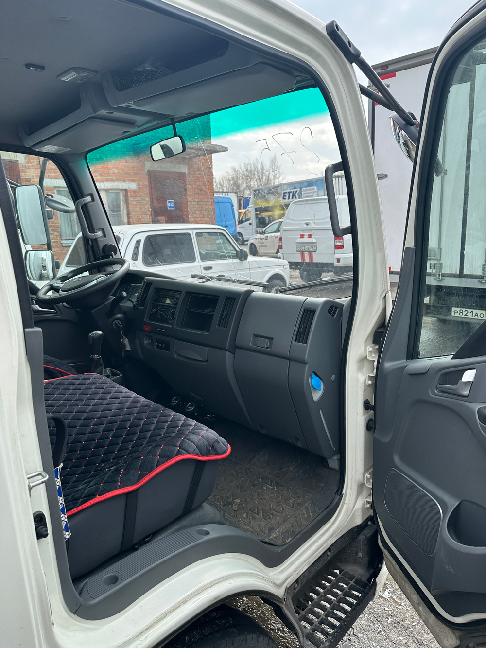 КамАЗ 43085 4x2 Изотермический/рефрижератор 6709H2 (Рефрижератор, дизельный, 2.2 л, 122 л.с. МТ)