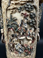 Большая изысканная резная ваза из кости