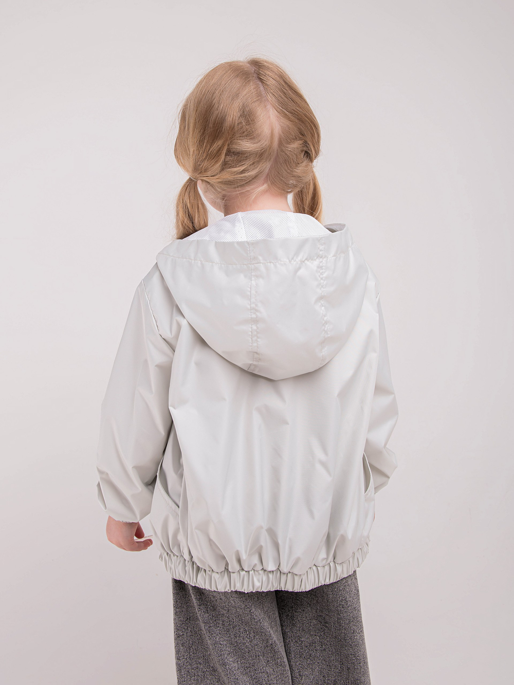 Ветровка на сетчатой подкладке "Жемчужно-серый"