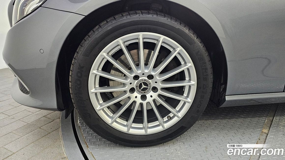 Mercedes-Benz E-Class W213 E250 Avangarde (03.2020)