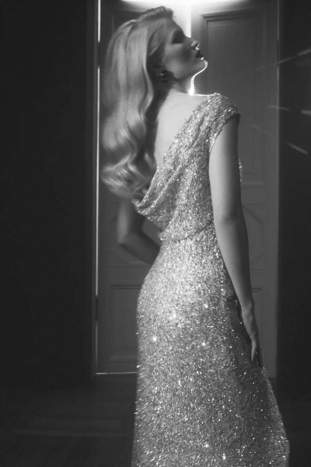 Lucy maxi, платье макси из серого кружева с пайетками