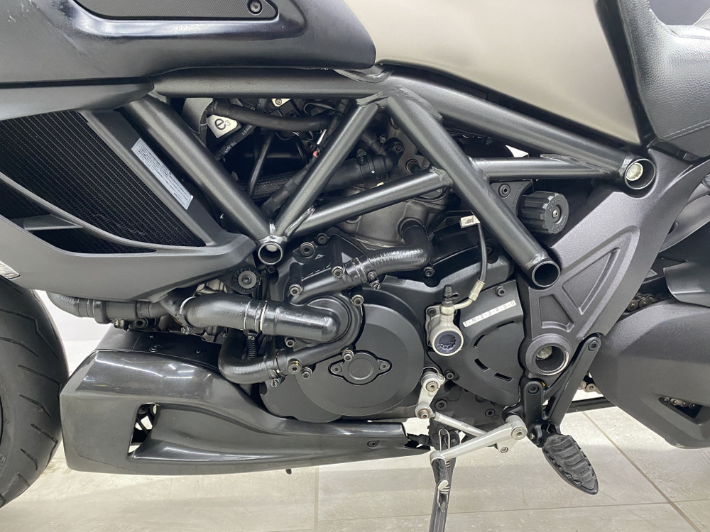 Ducati Diavel Strada , 2013