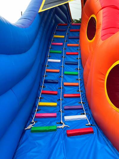 Надувной аквапарк «Аквасфера», без бассейна, 25*22*7,3 м