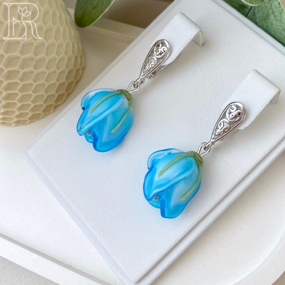 LEFIREL' Серьги серебряные женские "Водяная нимфа" с цветами из муранского стекла / ювелирные украшения из родированного серебра 925