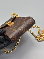 Сумка Louis Vuitton