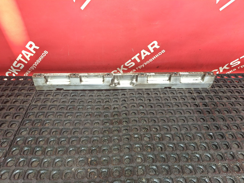 Рейка топливная