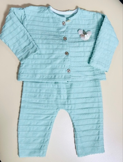 Костюм на пуговицах для малышки с декором