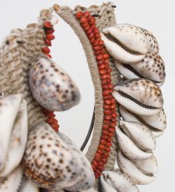 Decor and Gift 26-007 Ожерелье аборигена (Папуа)