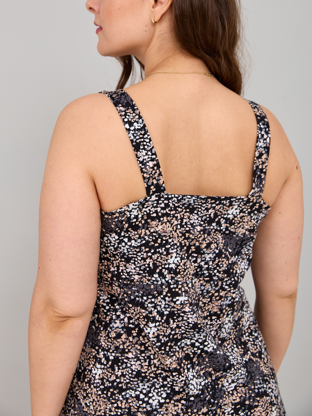 Платье П-015/черный-бежабстракция