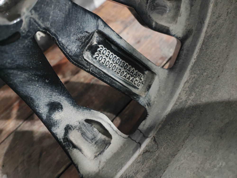 Диск колесный литой R20 Exeed VX 21-нв Б/У Оригинал 203000130AAAKL