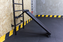 Скамья для пресса на шведскую стенку